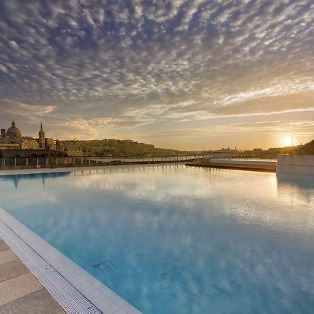 Marvellous Apartment In Tigne Point Sliema Exterior photo