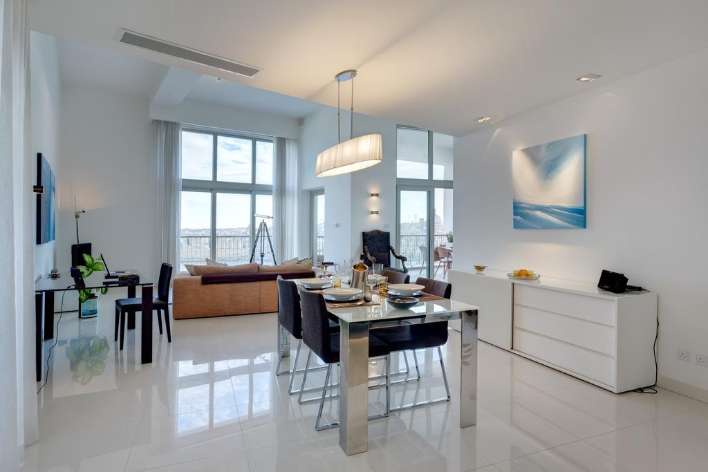 Marvellous Apartment In Tigne Point Sliema Exterior photo