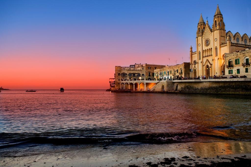 Marvellous Apartment In Tigne Point Sliema Exterior photo